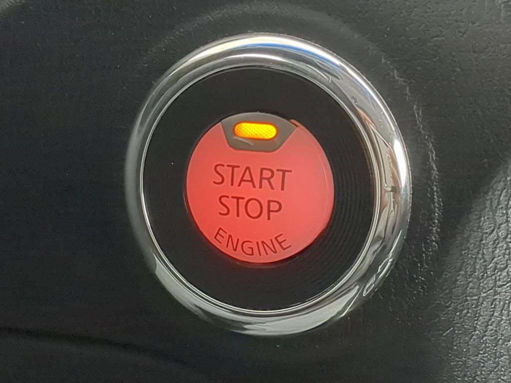 Used 2016 Nissan Pathfinder S image 30