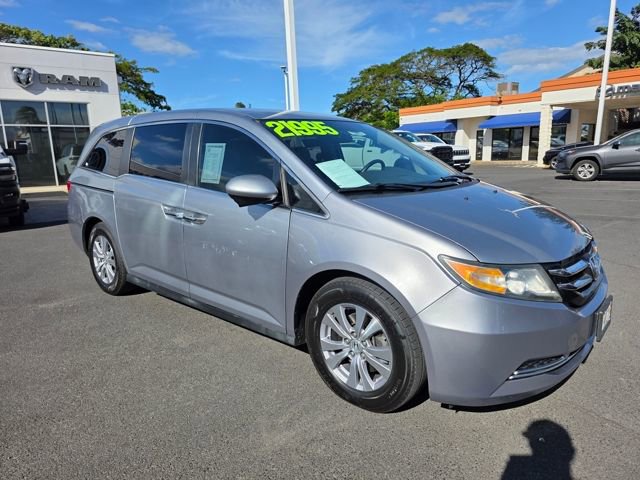 Used 2017 Honda Odyssey SE image 1