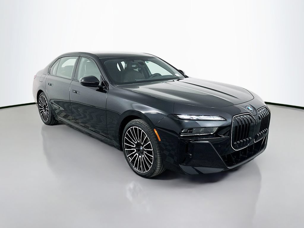 New 2026 BMW 750e xDrive AWD/4WD image 3