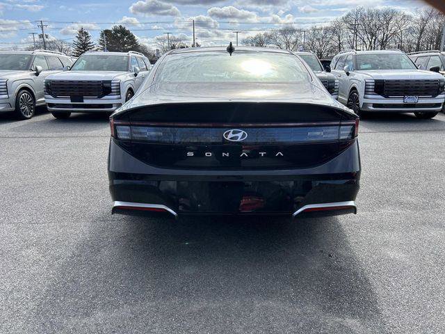 New 2026 Hyundai Sonata SEL image 3
