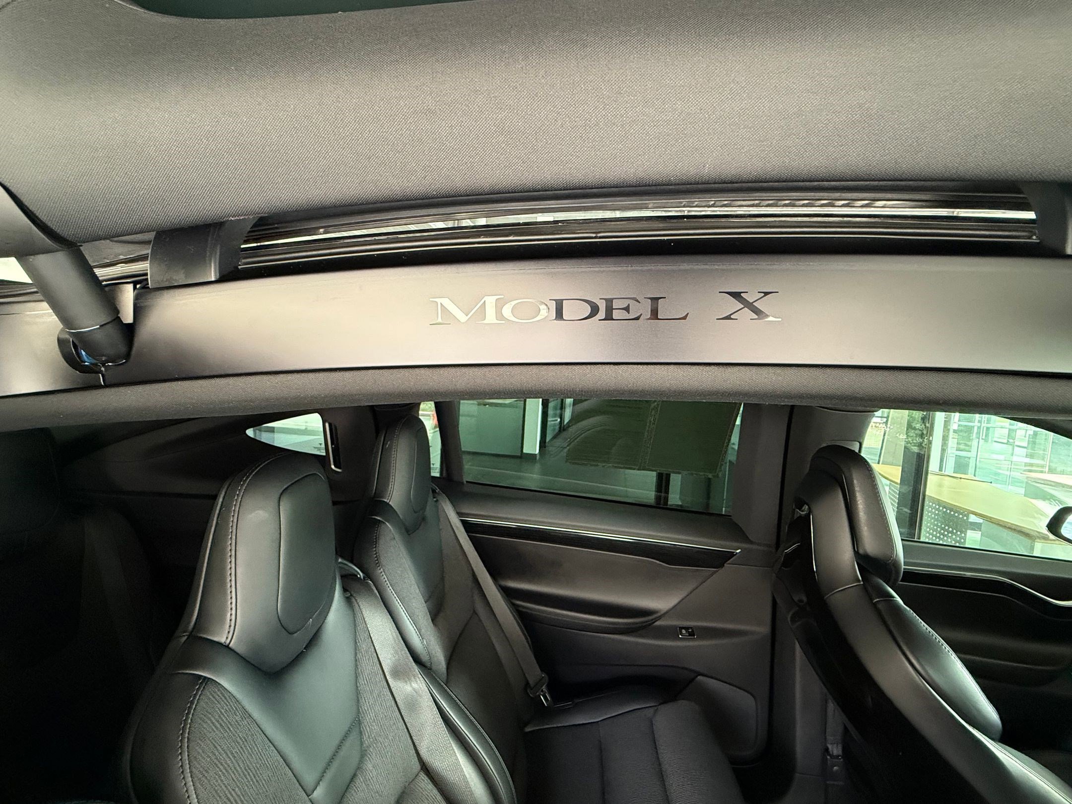 Used 2016 Tesla Model X 60D image 22