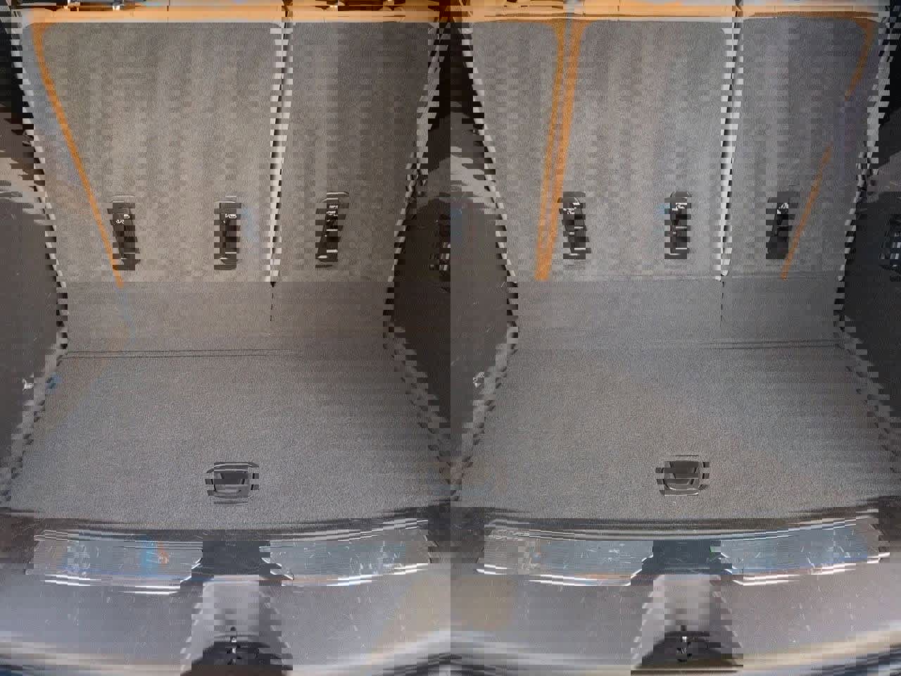 Used 2022 Cadillac Escalade Sport image 36