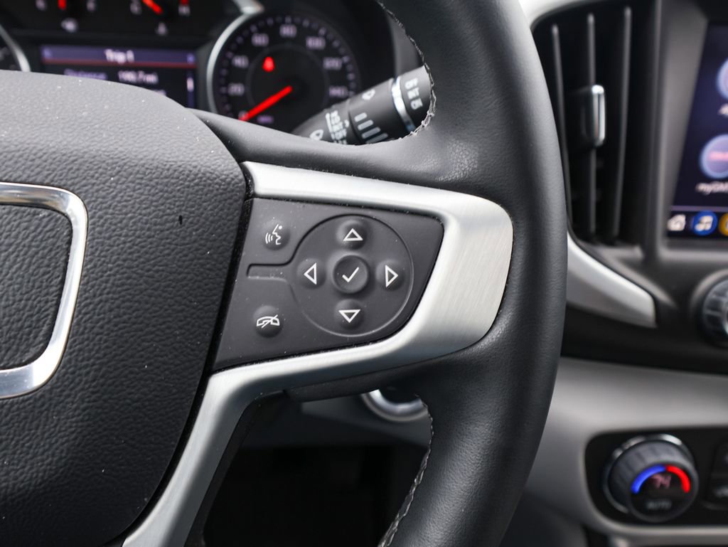 Certified 2023 GMC Terrain SLT w/ Infotainment Package II image 19