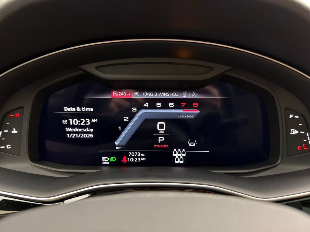 Used 2025 Audi Q7 2.0T Premium image 16