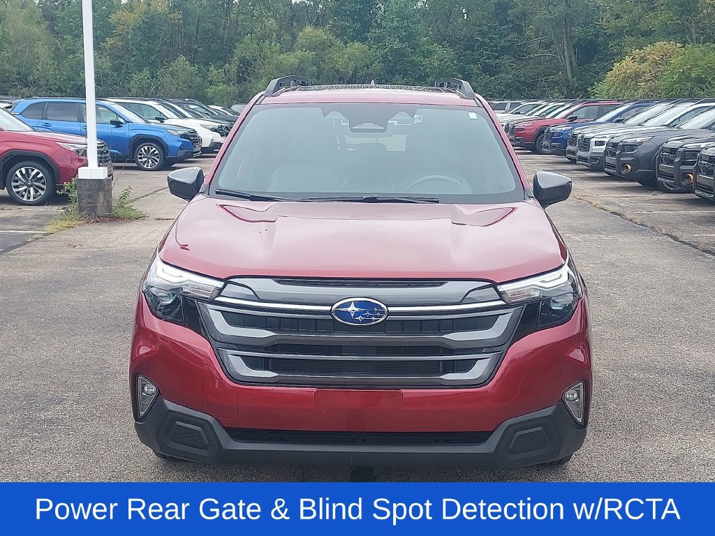 Used 2025 Subaru Forester Premium w/ Convenience Package #1 AWD/4WD image 2