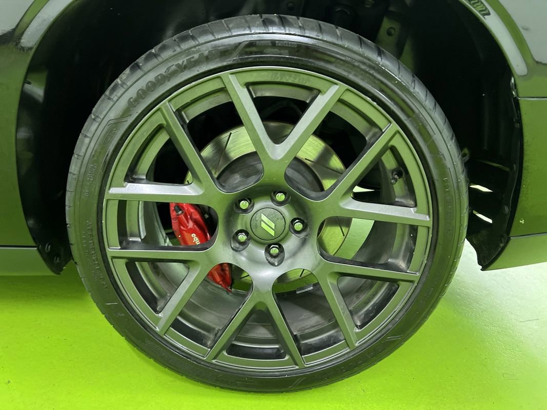 Used 2018 Dodge Challenger R/T RWD image 16