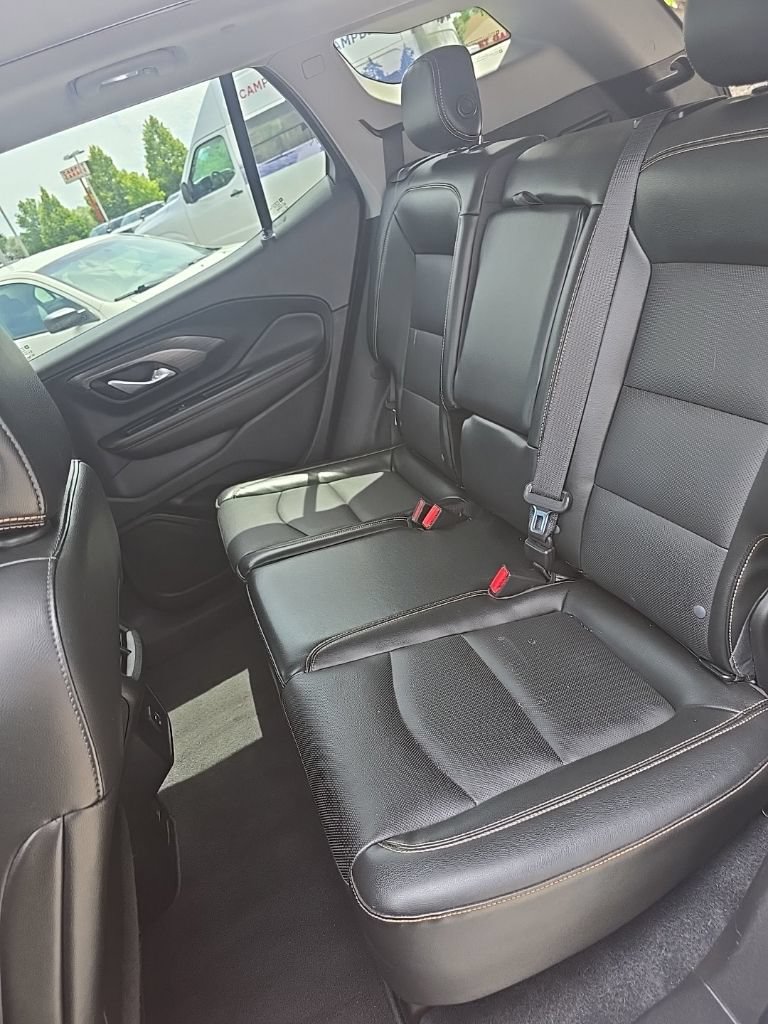 Used 2020 GMC Terrain SLT w/ GMC Pro Grade Package AWD/4WD image 15