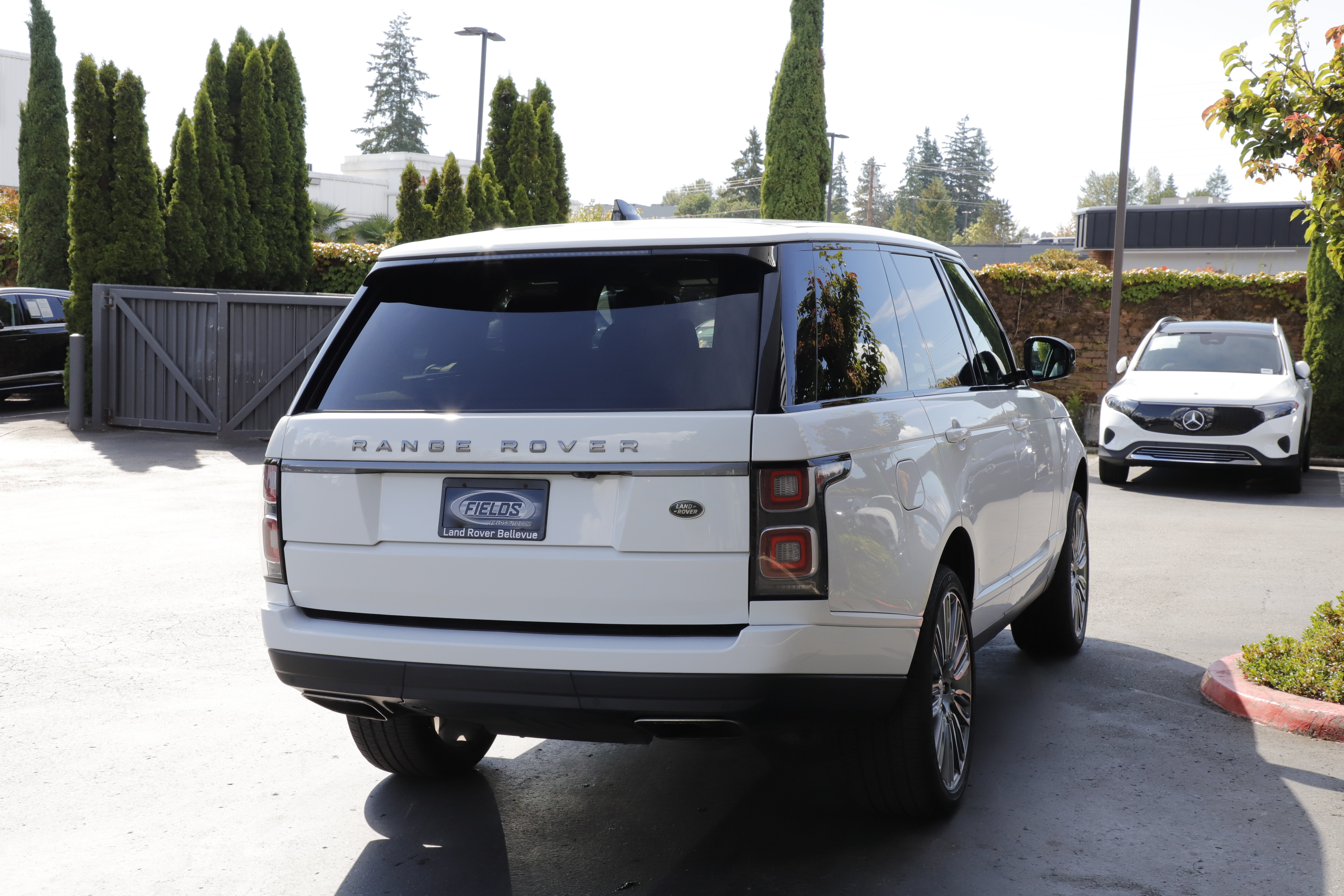 Used 2018 Land Rover Range Rover AWD/4WD image 10