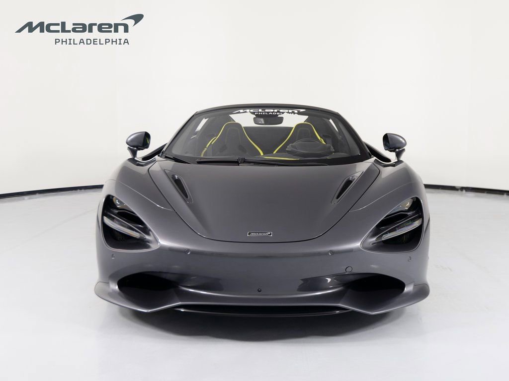 Used 2024 McLaren 750S Spider image 3