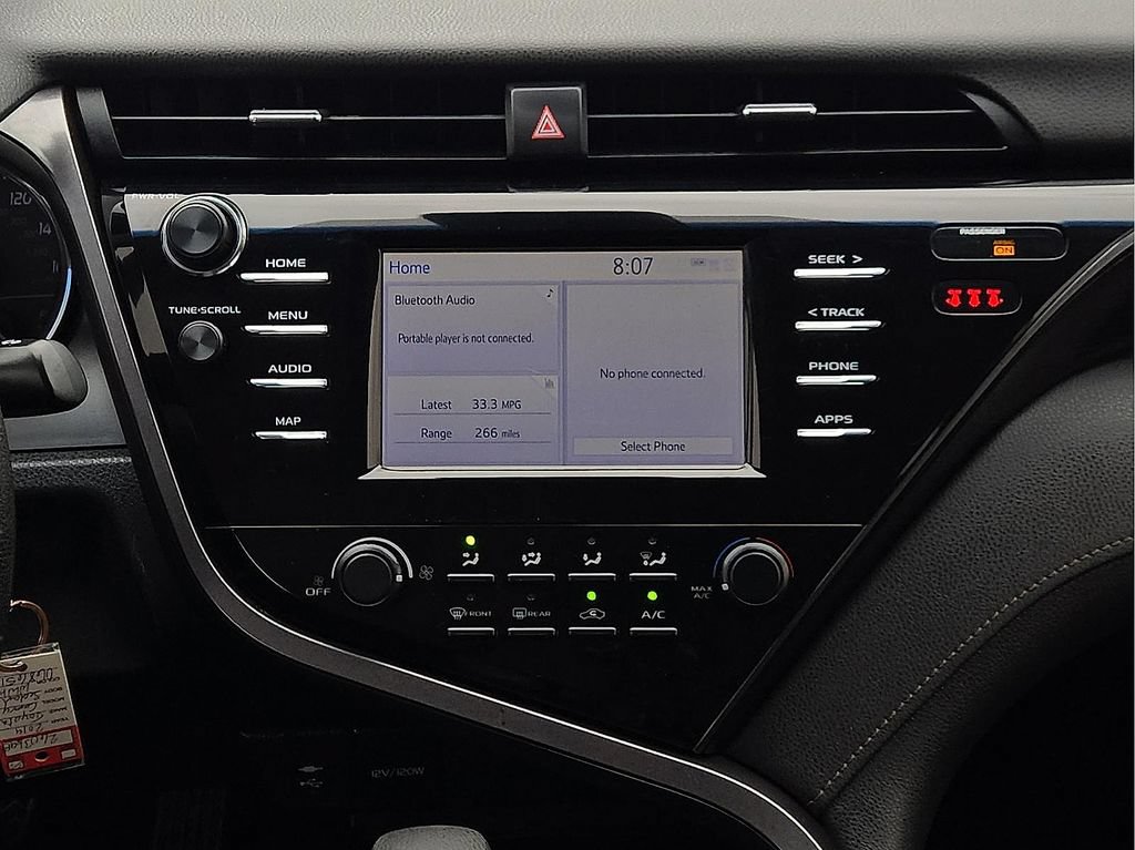Used 2019 Toyota Camry LE FWD image 12