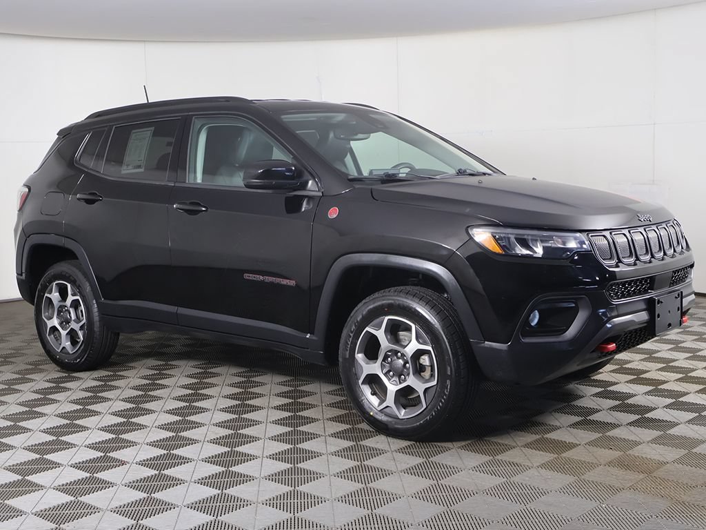 Used 2022 Jeep Compass Trailhawk AWD/4WD image 45