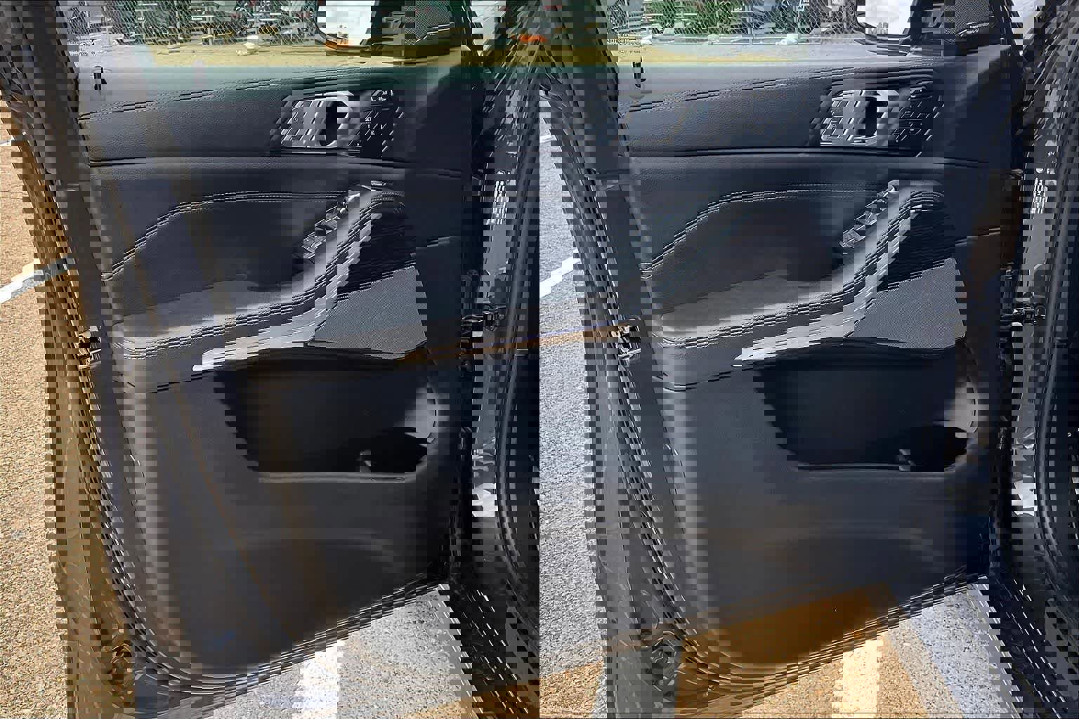 Used 2020 BMW X7 M50i image 27