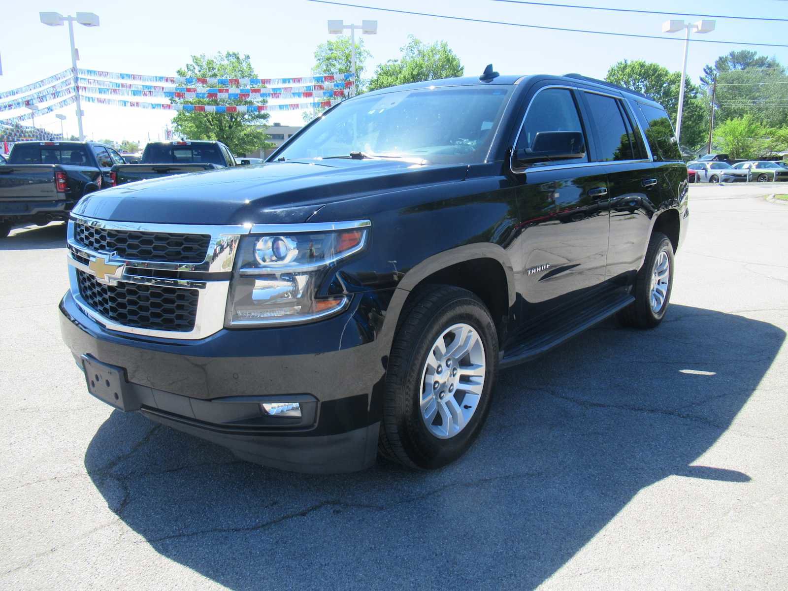 Used 2017 Chevrolet Tahoe LT image 1