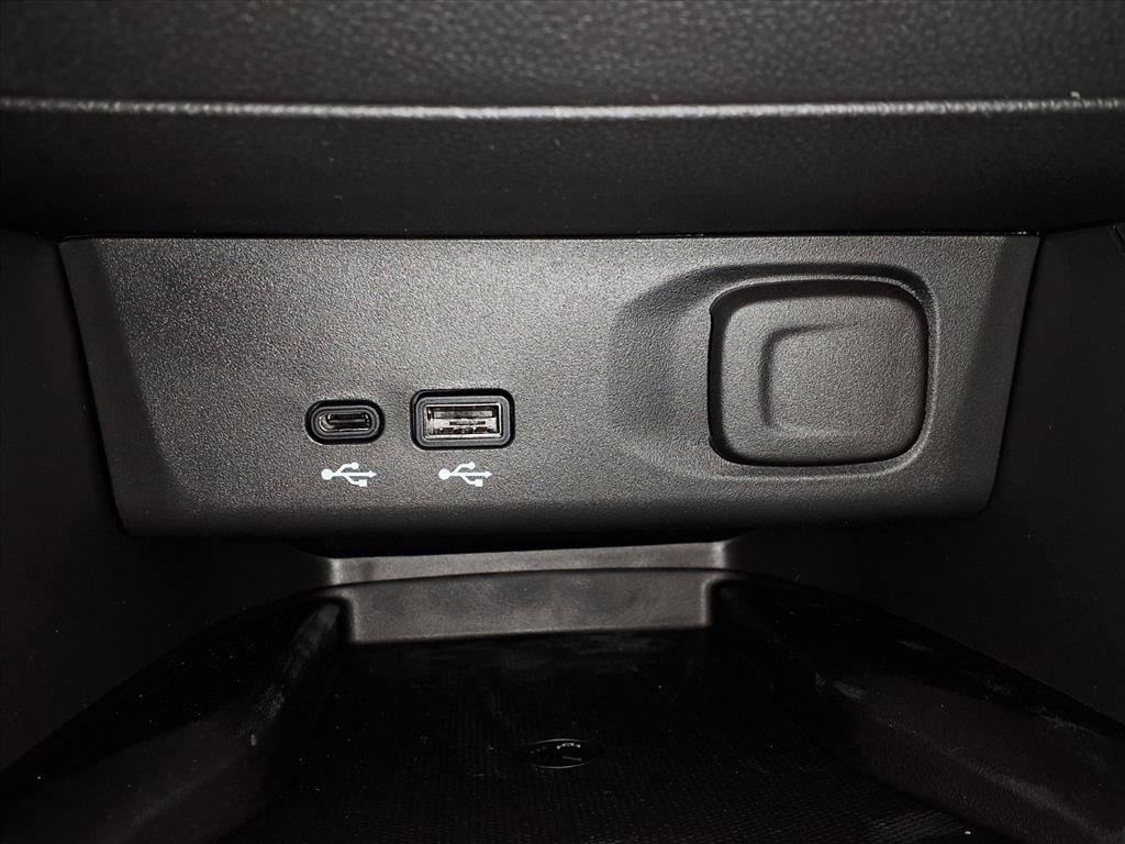 New 2026 Buick Envista Sport Touring image 23