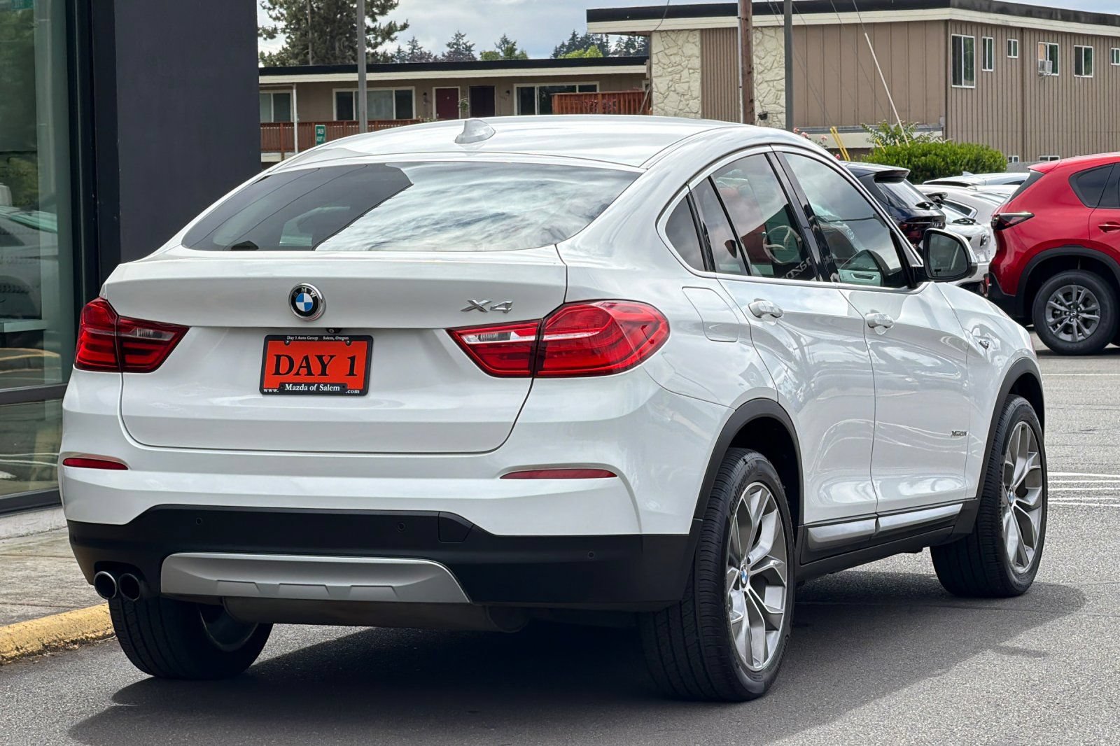 Used 2015 BMW X4 xDrive28i AWD/4WD image 5