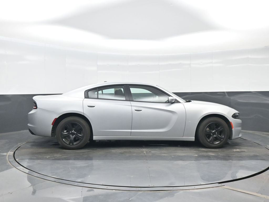 Used 2022 Dodge Charger SXT image 7