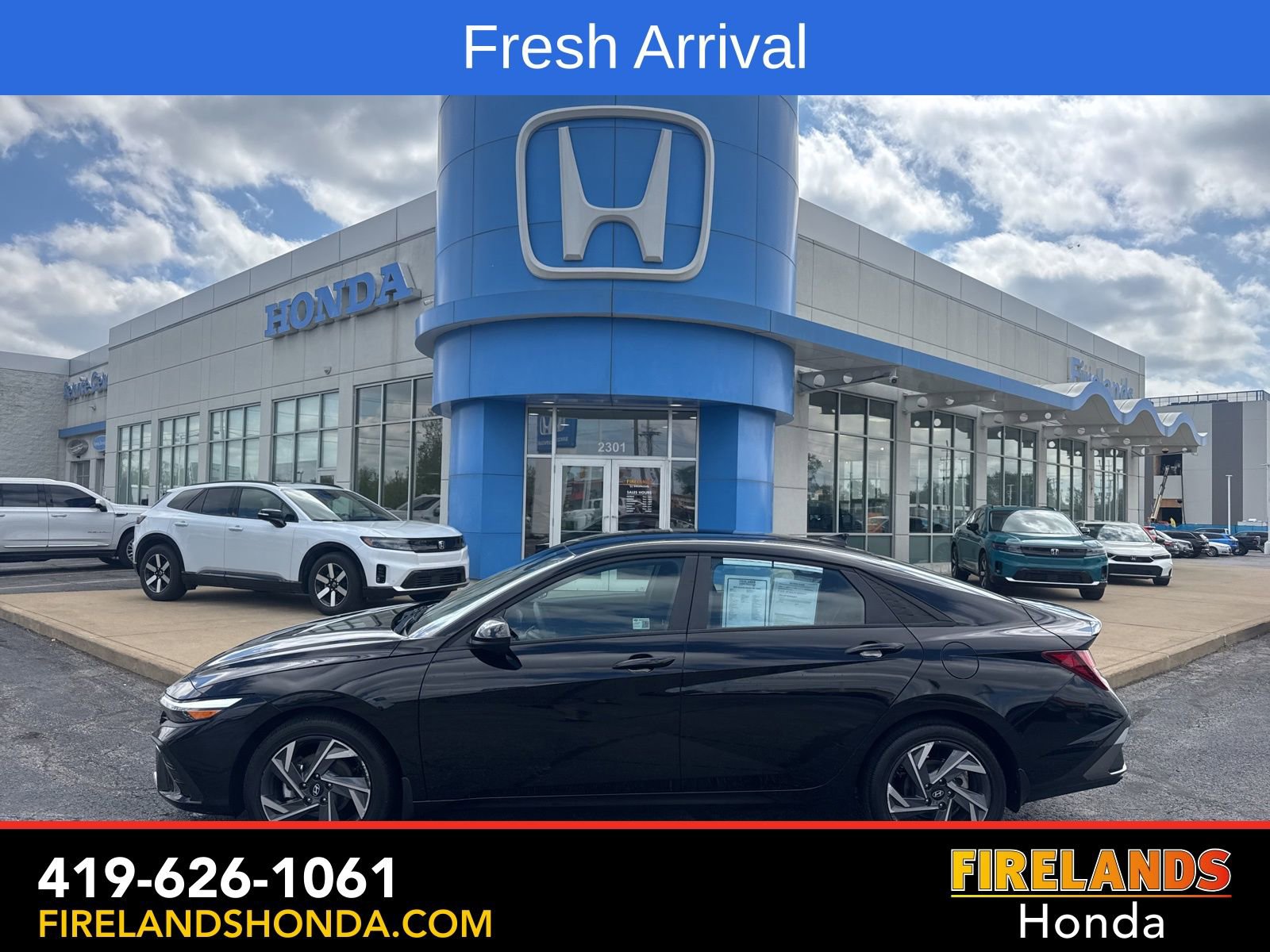 Used 2025 Hyundai Elantra Sport FWD image 1