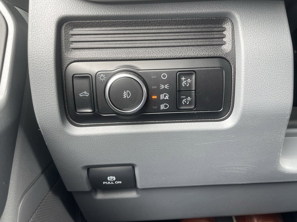 Used 2024 Ford F250 XLT image 46