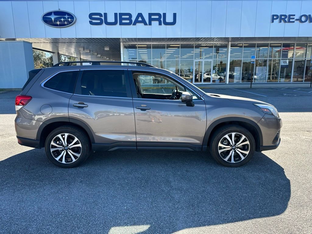 Used 2024 Subaru Forester Limited image 2