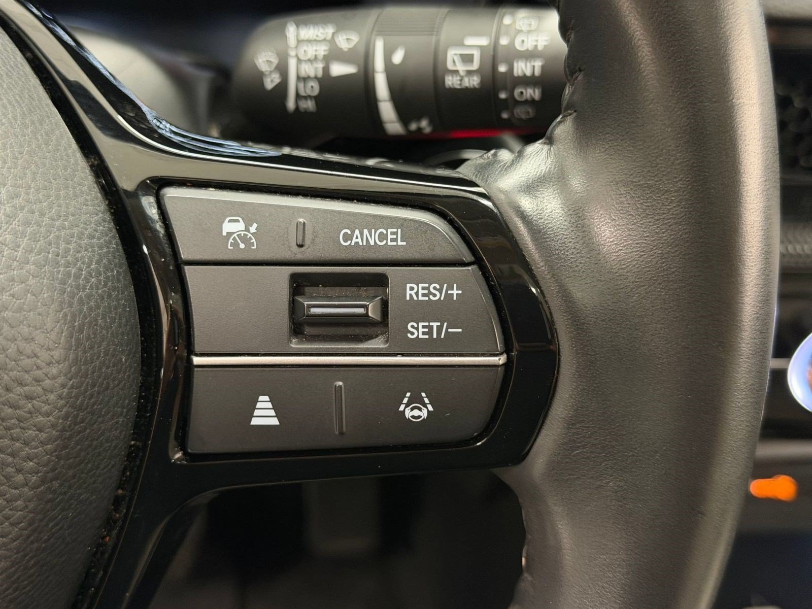 Used 2024 Honda CR-V EX-L image 15
