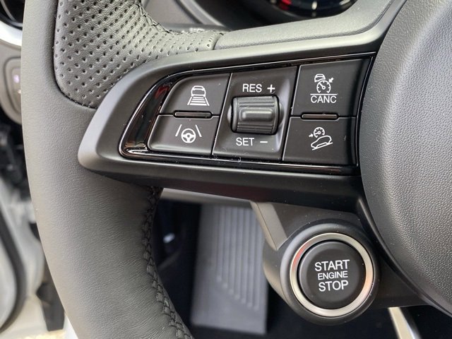 New 2025 Alfa Romeo Stelvio Sprint image 24