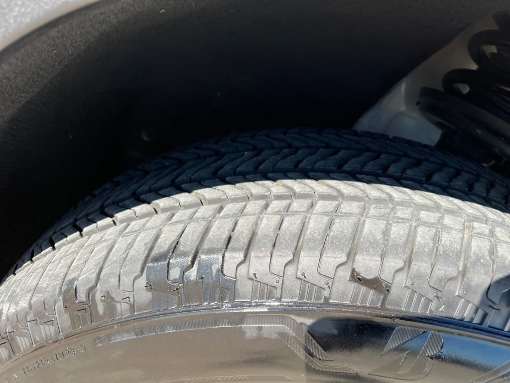 Used 2025 GMC Acadia Elevation image 34