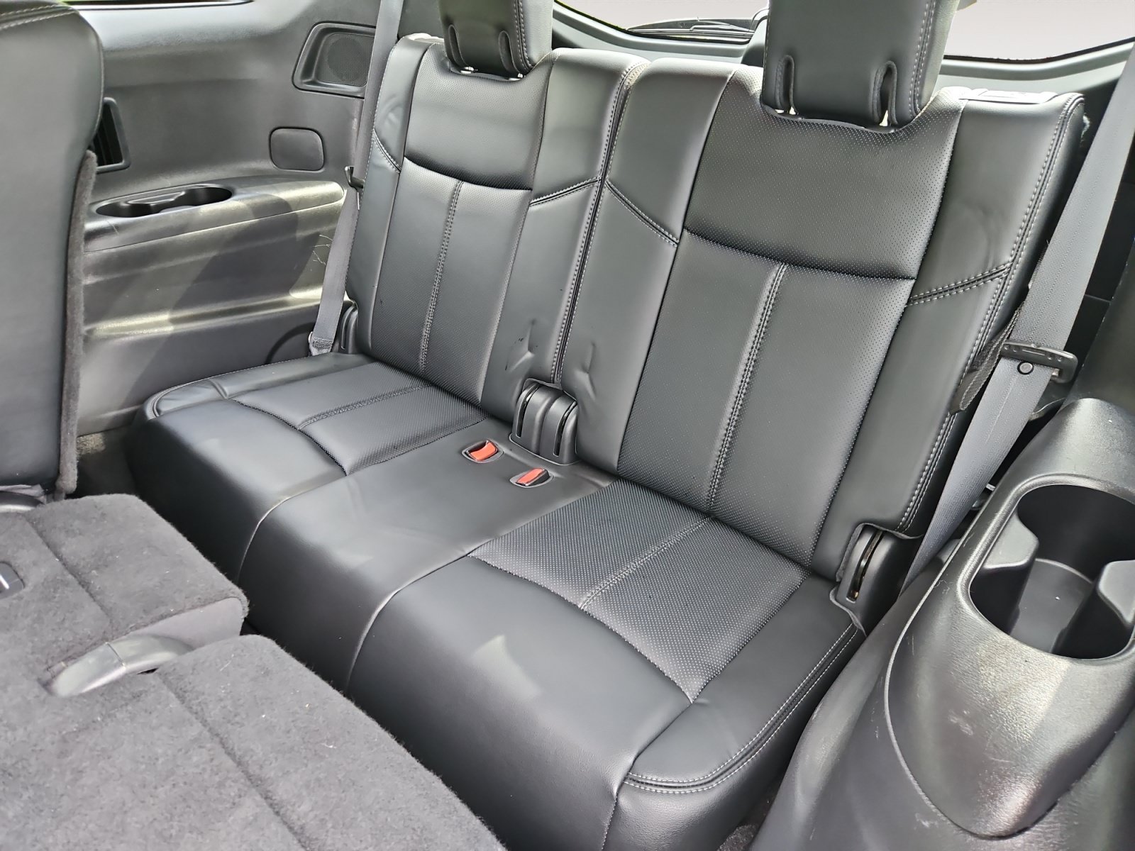 Used 2016 Nissan Pathfinder Platinum FWD image 15