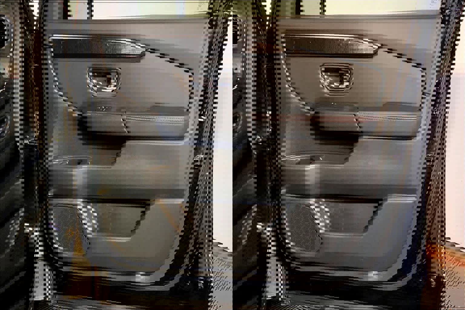 Used 2025 Honda Pilot Black Edition image 26