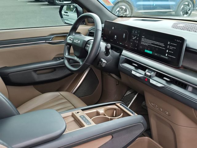 Certified 2024 Kia EV9 GT-Line AWD/4WD image 12