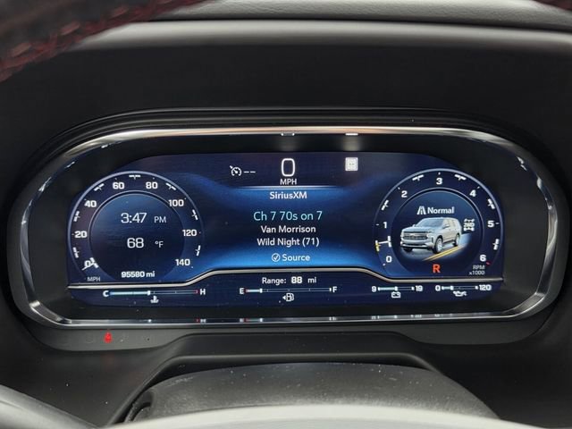 Used 2022 Chevrolet Tahoe RST w/ Luxury Package AWD/4WD image 30