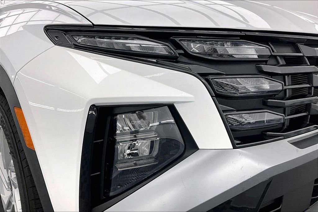 Used 2025 Hyundai Tucson SE image 29