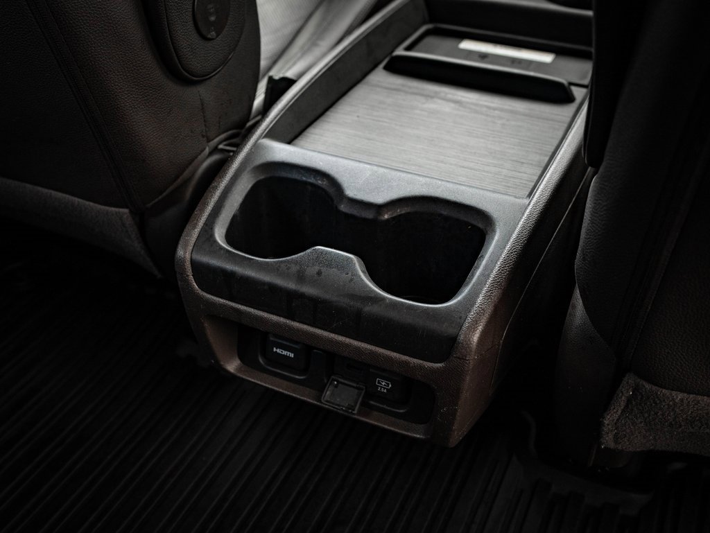 Used 2018 Honda Odyssey Elite image 36