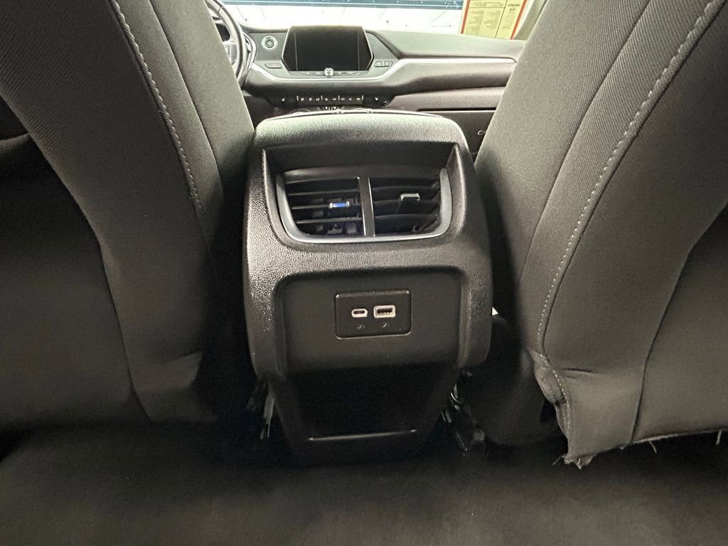 Used 2019 Chevrolet Blazer LT image 33