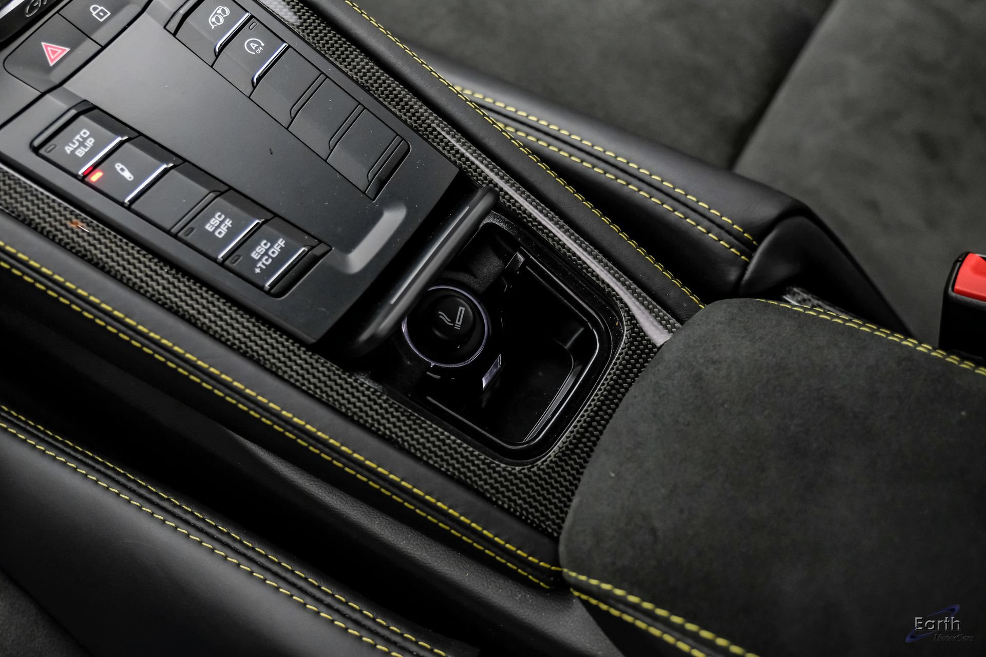Used 2023 Porsche 718 Cayman GT4 RWD image 65