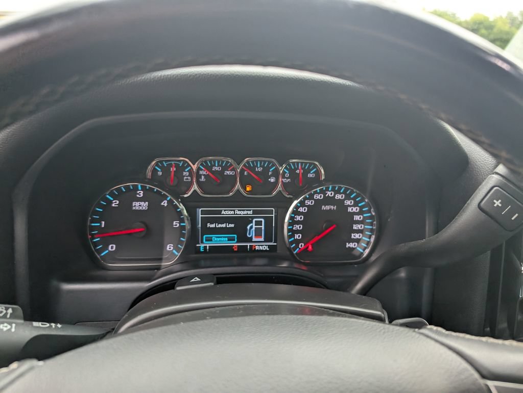 Used 2018 Chevrolet Silverado 1500 LT w/ All Star Edition AWD/4WD image 21