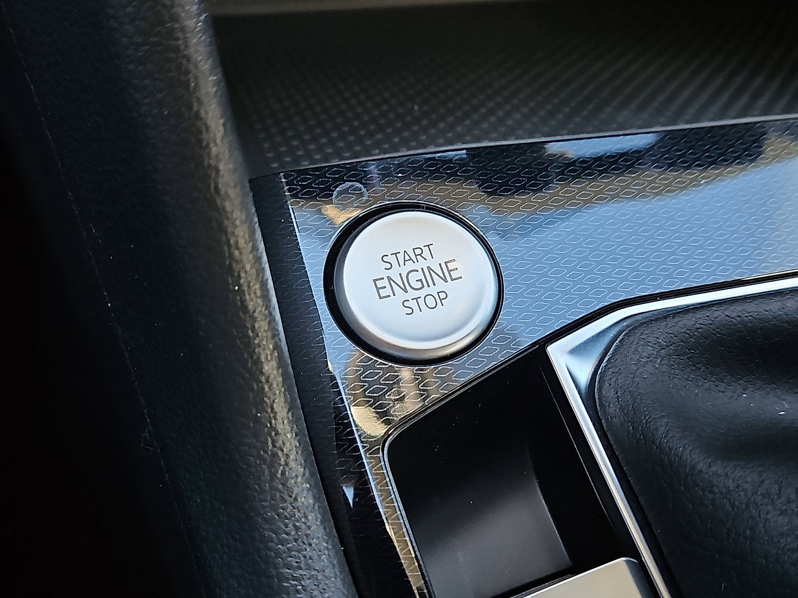 New 2026 Volkswagen Taos S image 20