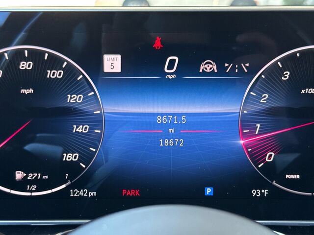 Certified 2025 Mercedes-Benz S 580 4MATIC Sedan image 31
