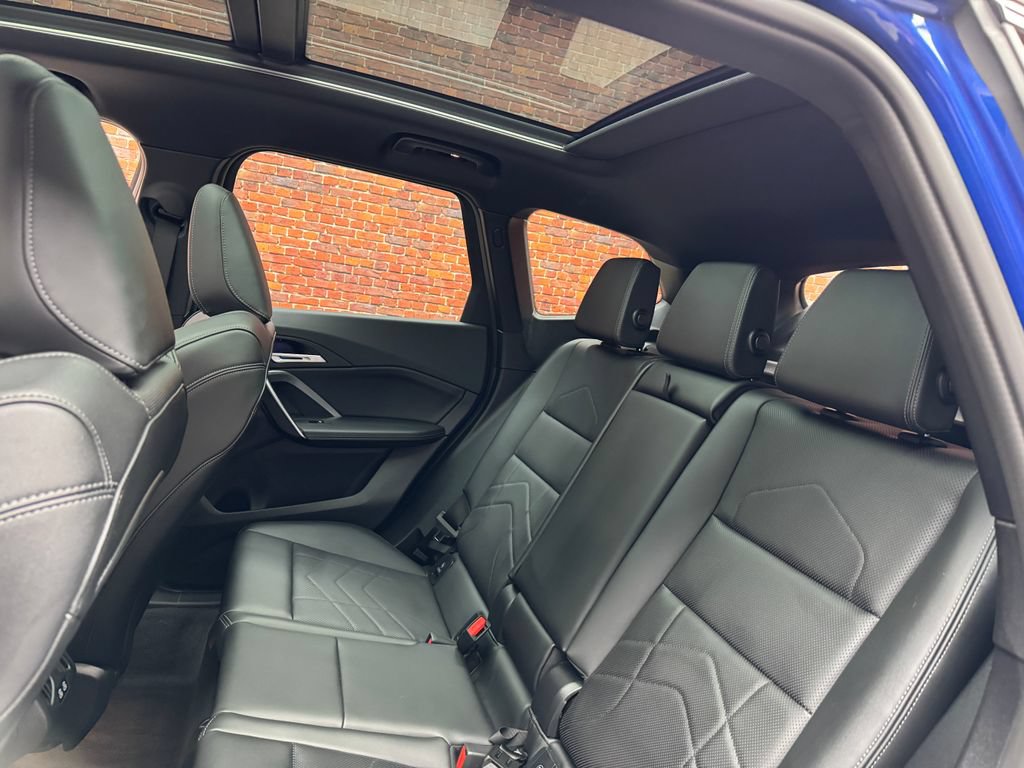 Certified 2025 BMW X1 M35i AWD/4WD image 27