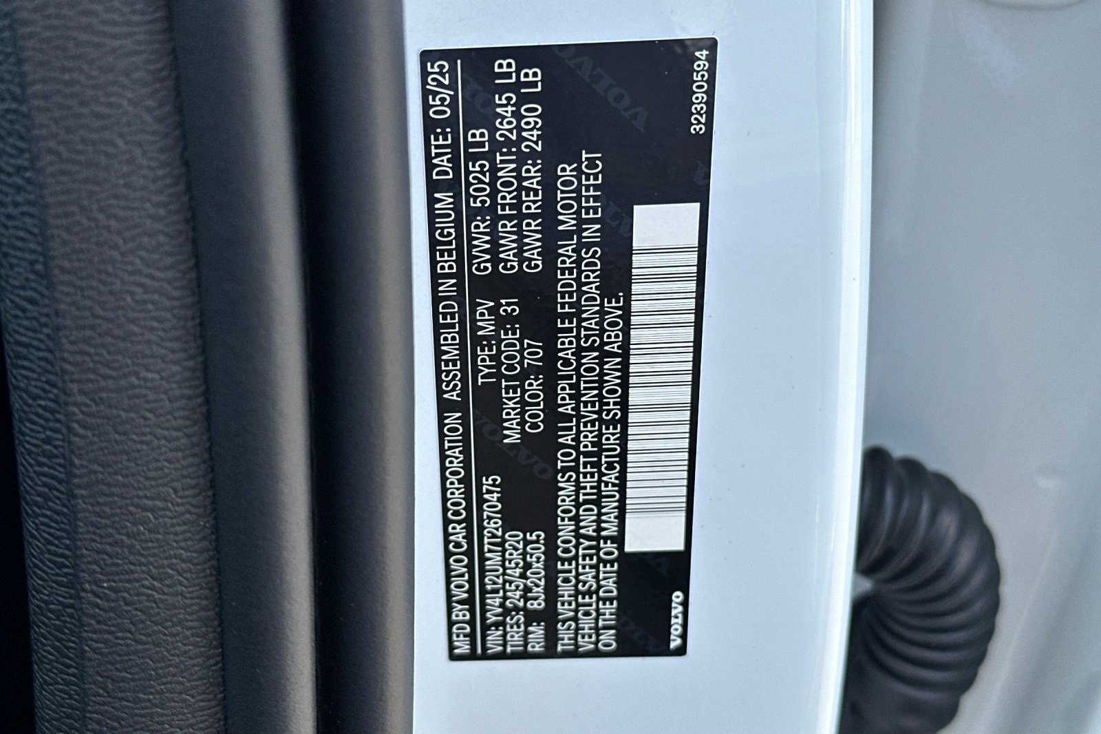 New 2026 Volvo XC40 B5 Ultra w/ Protection Package Premier image 27