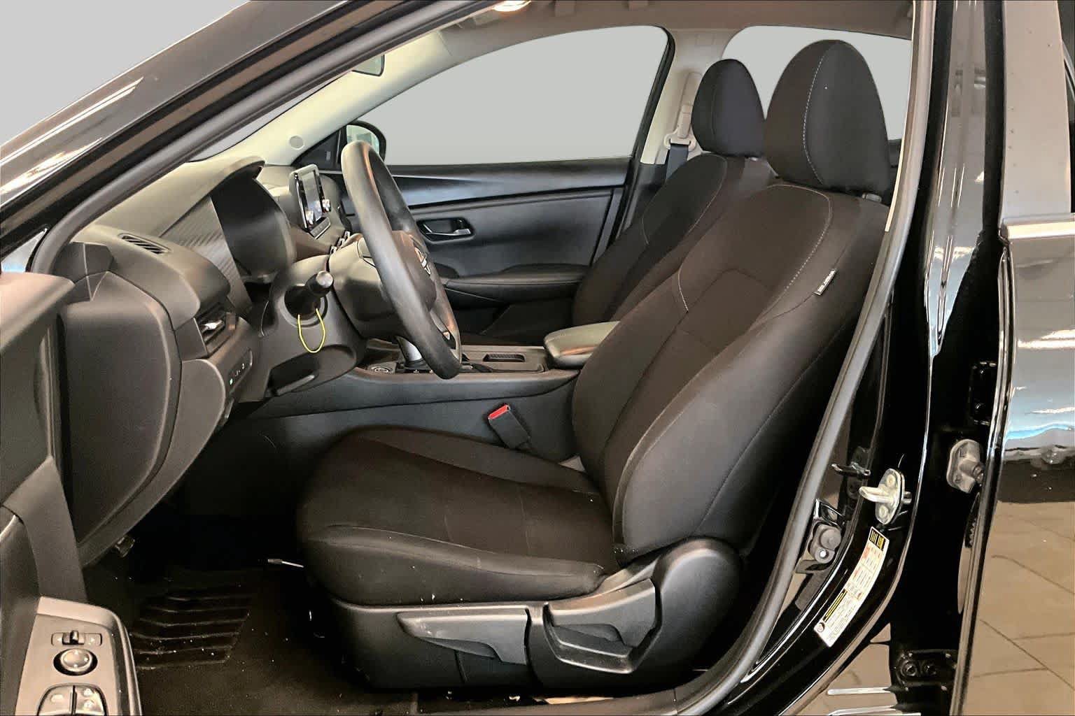 Used 2024 Nissan Sentra S FWD image 7