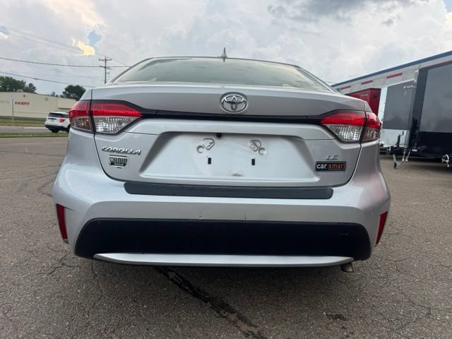 Used 2022 Toyota Corolla LE FWD image 6