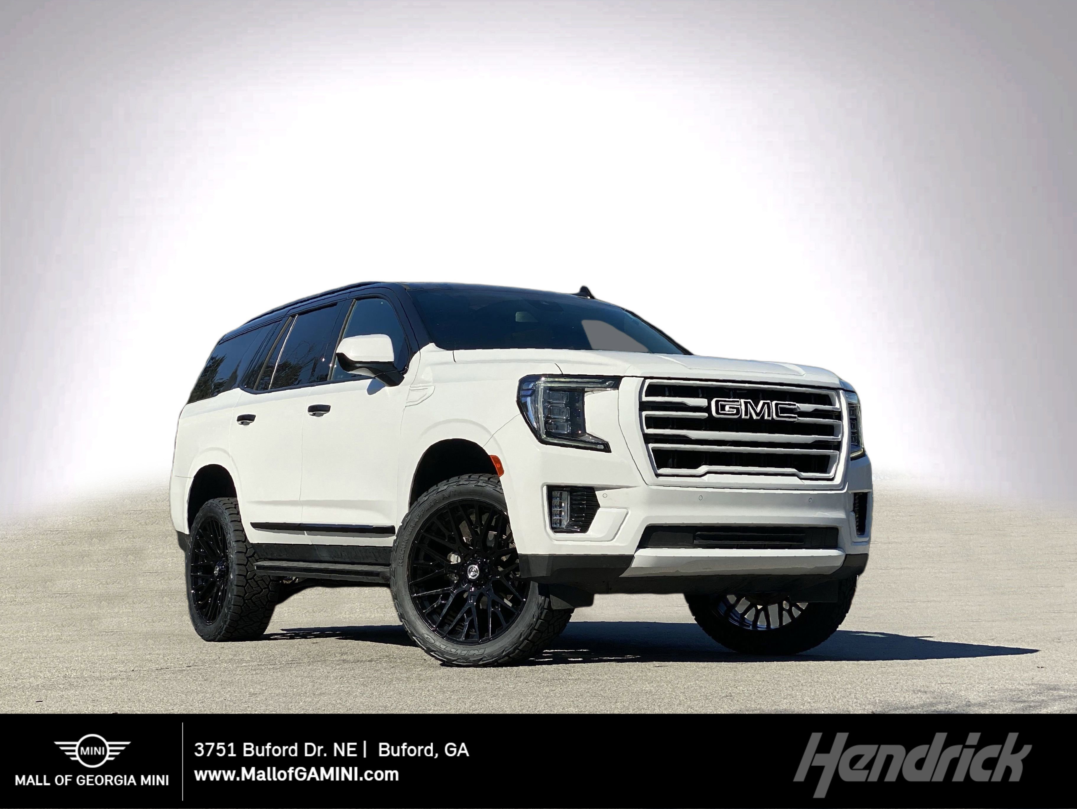 Used 2023 GMC Yukon SLT image 1