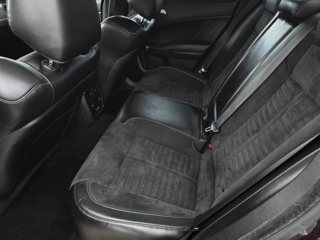 Used 2022 Dodge Charger Scat Pack w/ Daytona Edition Group image 12