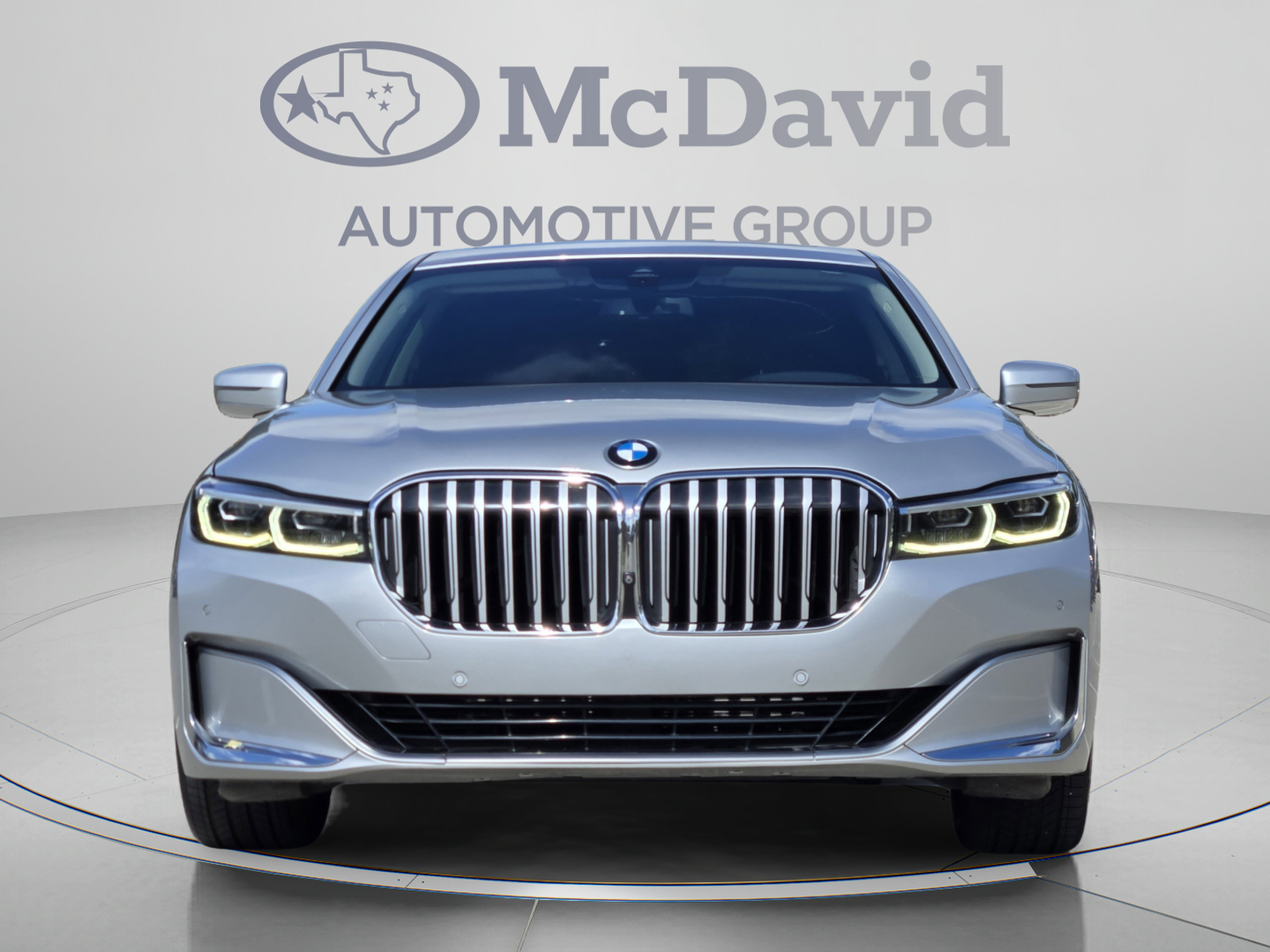 Used 2020 BMW 740i w/ Premium Package RWD image 8