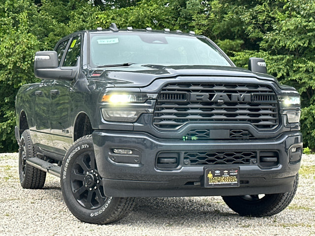 New 2026 RAM 2500 Big Horn AWD/4WD image 2