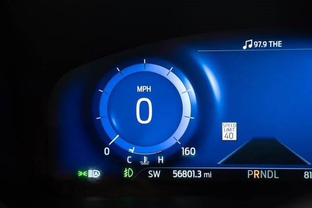 Used 2022 Ford Explorer Platinum w/ Equipment Group 601A image 13