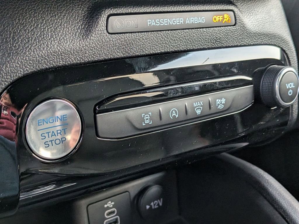 New 2026 Ford Escape ST-Line w/ Tech Pack #1 image 32