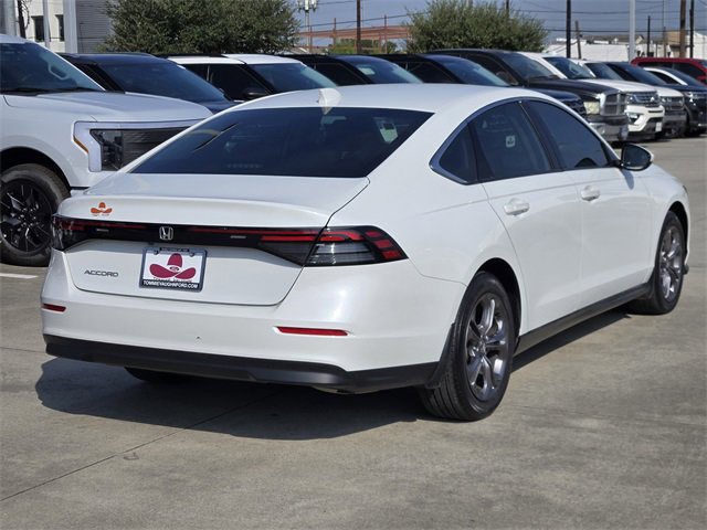 Used 2024 Honda Accord EX image 7