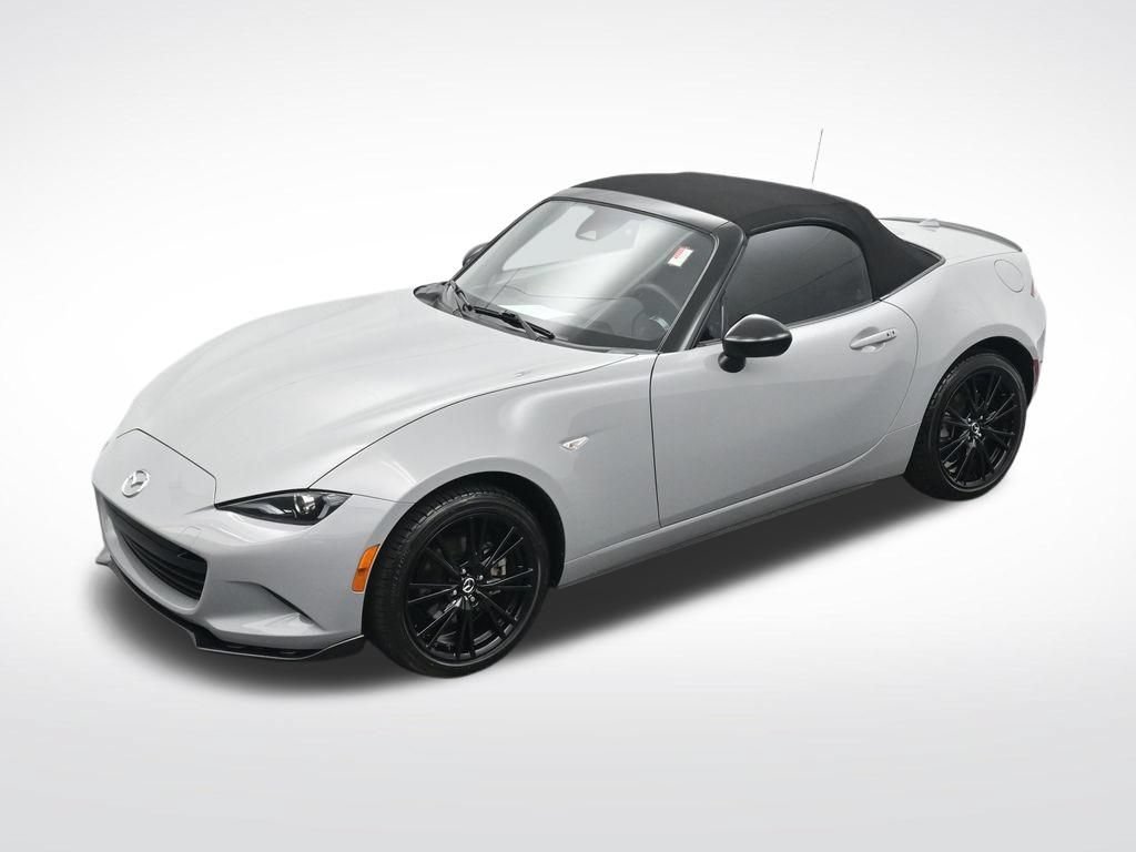 Used 2025 MAZDA MX-5 Miata Club RWD image 18
