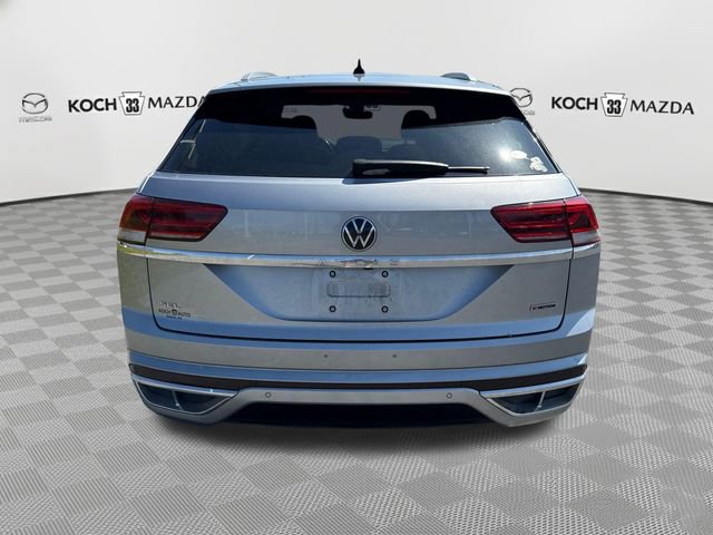 Used 2022 Volkswagen Atlas Cross Sport SEL R-Line AWD/4WD image 6